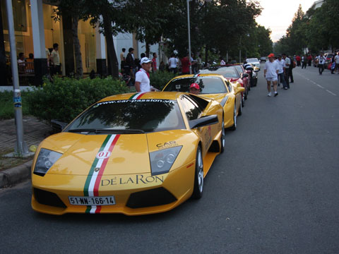 doan_xe_luc_6h_sang_o_phu_my_hung-lamborghini_murcielago-1